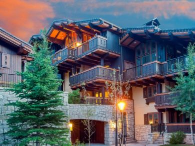 The Ultimate Six Bedroom Ski Chalet.