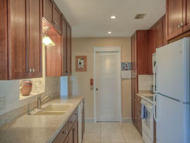 Anna Maria Island Holmes Beach Home 912525