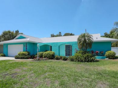 Bradenton 3 Bedroom Vacation Pool Home