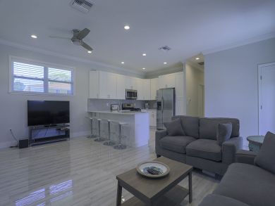 Anna Maria Island Holmes Beach Home 912537