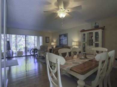 Bradenton Lake Front Two Bedroom Condo