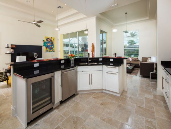 Upscale Marco Island Vacation Home Water Views