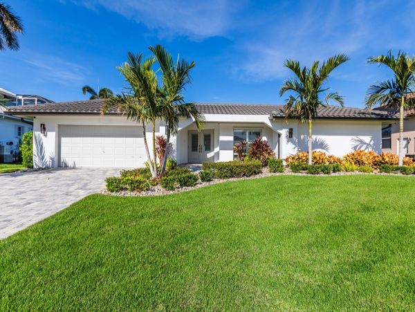 Marco Island Waterfront Three Bedroom Vacation Home