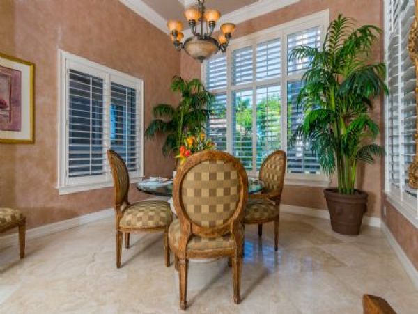 Marco Island Luxury Vacation Rental Sleeps Eight Guests
