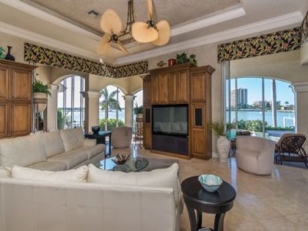 Marco Island Luxury Vacation Rental Sleeps Eight Guests