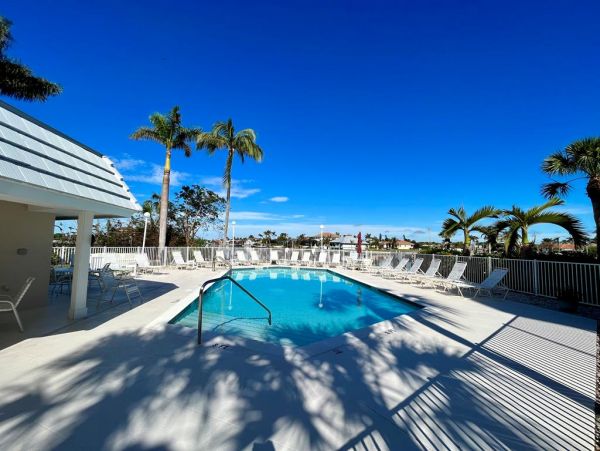 Luxury Vacation Rental on Marco Island with Stunning Views
