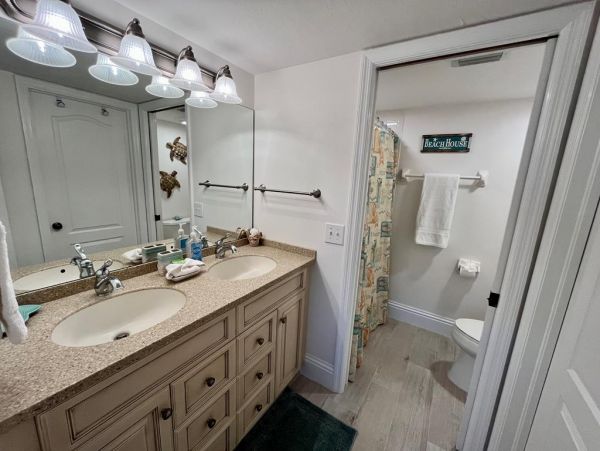 Luxury Vacation Rental on Marco Island with Stunning Views
