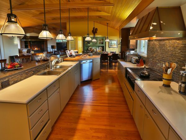 Santa Barbara Luxury 7 Bedroom Vacation Pool Home Sleeps 14