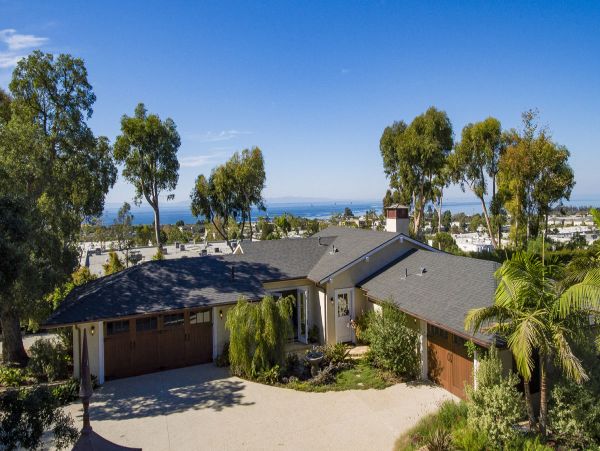 Santa Barbara Luxury 7 Bedroom Vacation Pool Home Sleeps 14