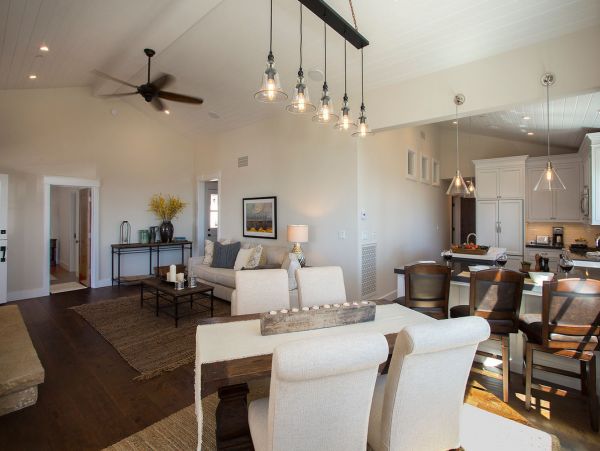 Santa Barbara Luxury 7 Bedroom Vacation Pool Home Sleeps 14
