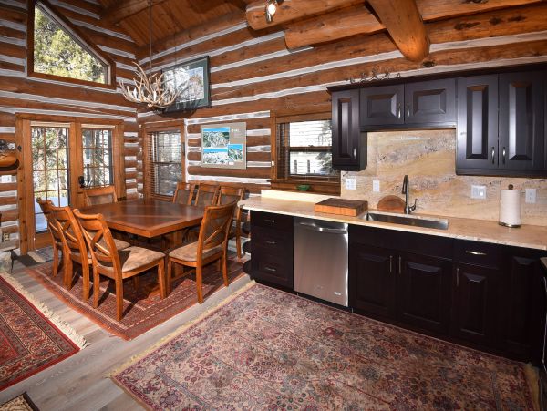Vail Three Bedroom Luxury Mountain Rental
