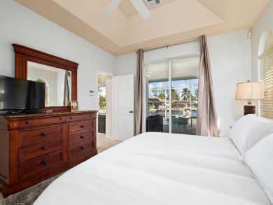 A Magnificent Luxury Marco Rental Walk to Beach - additional view, photo 4
