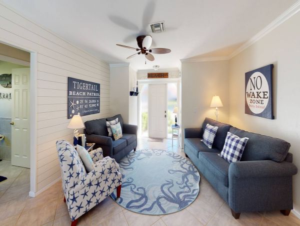 Lovely Marco Island Vacation Home Sleeps 6 Guests