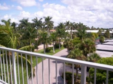 Marco Island Condo 912587 Marco Island Condo 912587