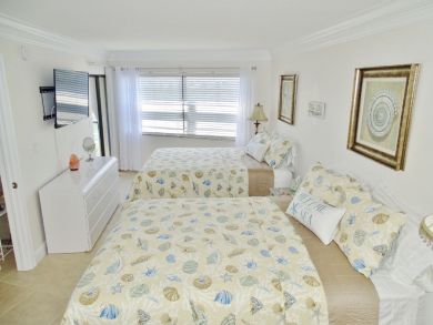 Marco Island Condo 912592