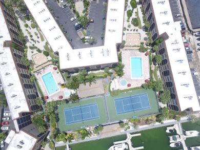 Marco Island Condo 912592