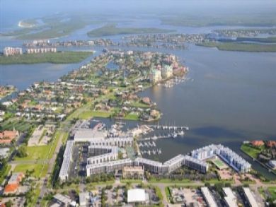 Marco Island Condo 912593