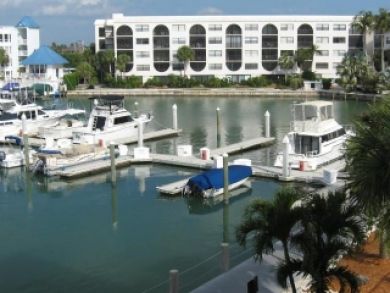 Marco Island Condo 912593