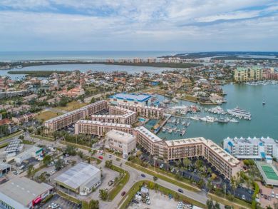 Marco Island Charming 2 Bedroom Great Location