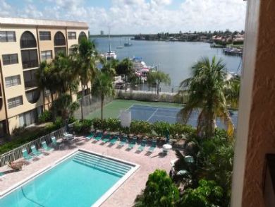 Marco Island Condo 912608