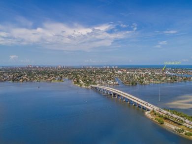 Marco Island Condo 912610
