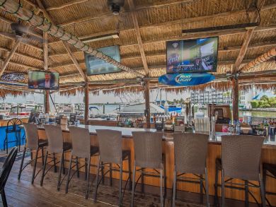 Marco Island Condo 912610