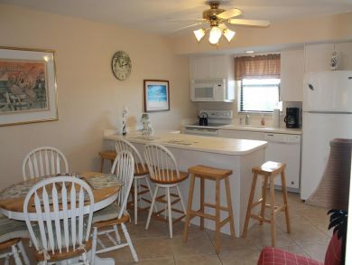 Marco Island Condo 912611