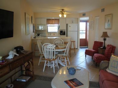 Marco Island Condo 912611