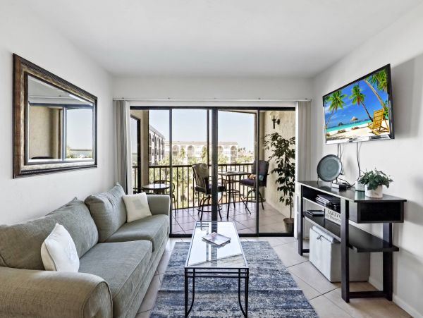 Bay Views Marco Island Vacation Condo
