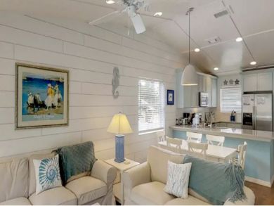 Holmes Beach Vacation Home Sleeps Six Guests.