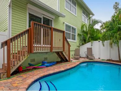 Holmes Beach Vacation Home Sleeps Six Guests.