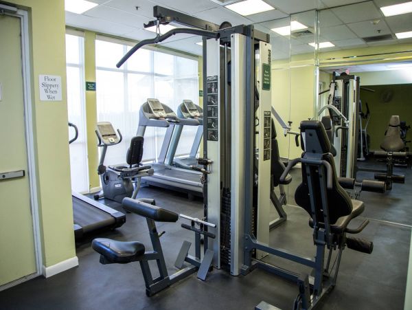 Lovely Marco Island Condo Great Amenities