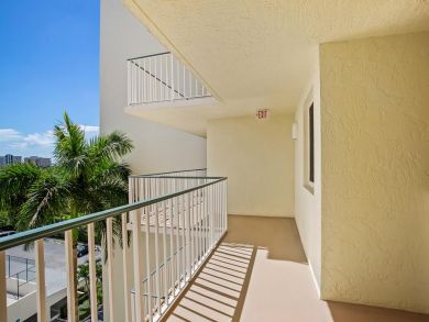 Marco Island Condo 912640
