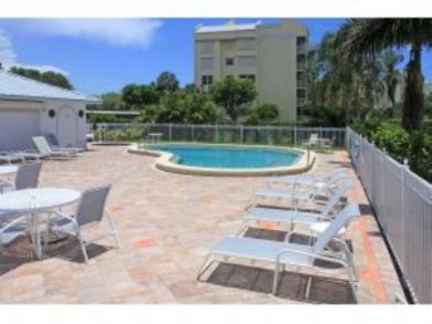 Marco Island Condo 912653 Marco Island Condo 912653