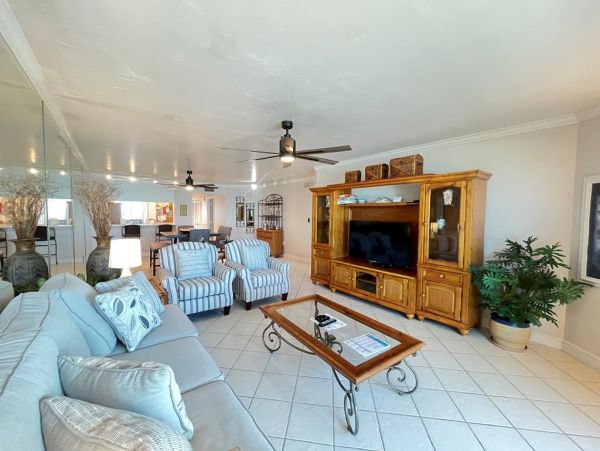 Marco Island 2 Bedroom Condo with Ocean View