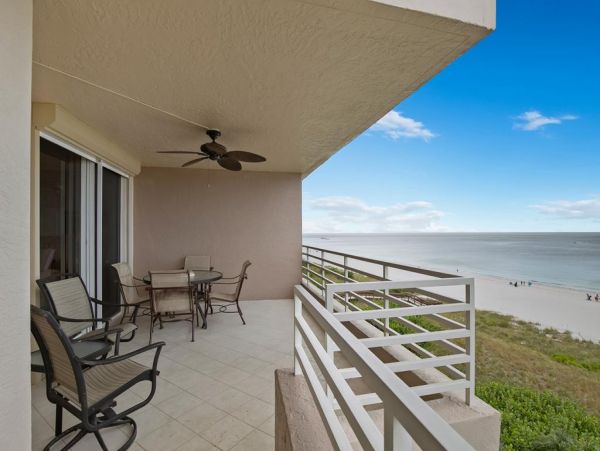 Marco Island 2 Bedroom Condo with Ocean View