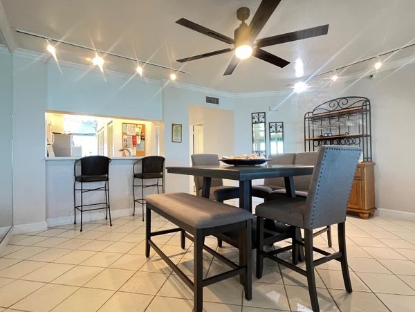 Marco Island 2 Bedroom Condo with Ocean View