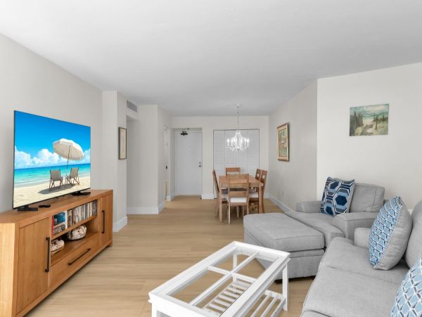 Beachfront Marco Island Condo Rental - Gulf Coast Vacation Property
