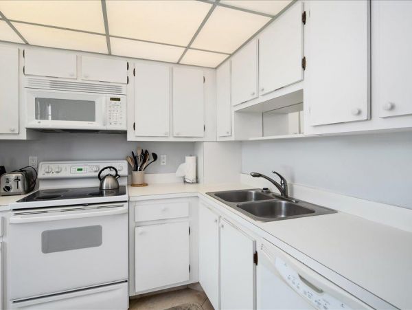Marco Island Vacation Rental Condo Two Bedrooms - additional view, photo 5