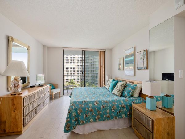 Marco Island Beachfront Rental Condo