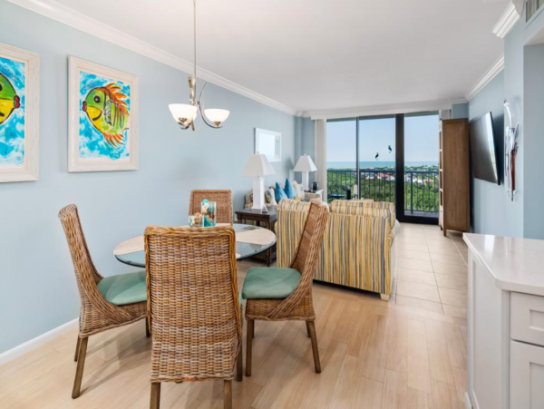 Beautiful Marco Island 2 Bedroom Condo Sleeps 4
