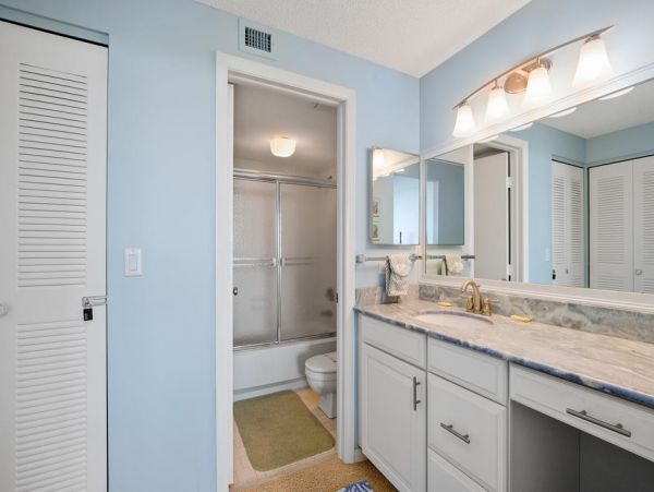 Marco Island Vacation Condo Rental Sleeps Six