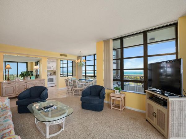 Marco Island Vacation Condo Rental Sleeps Six