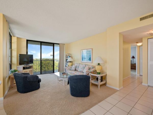 Marco Island Vacation Condo Rental Sleeps Six