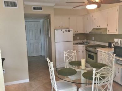 Marco Island Condo 912715