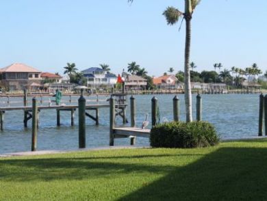Marco Island Condo 912715