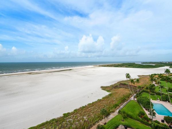 Marco Island Beachfront Two Bedroom Vacation Condo.