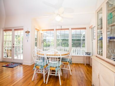 Sanibel Home 912746