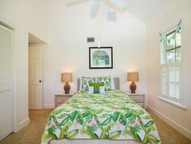 Sanibel Home 912746