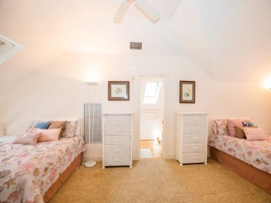 Sanibel Home 912746